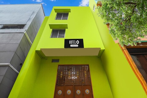 Hotel O Dakshin Dwar Formerly Radha Krishna Niwas