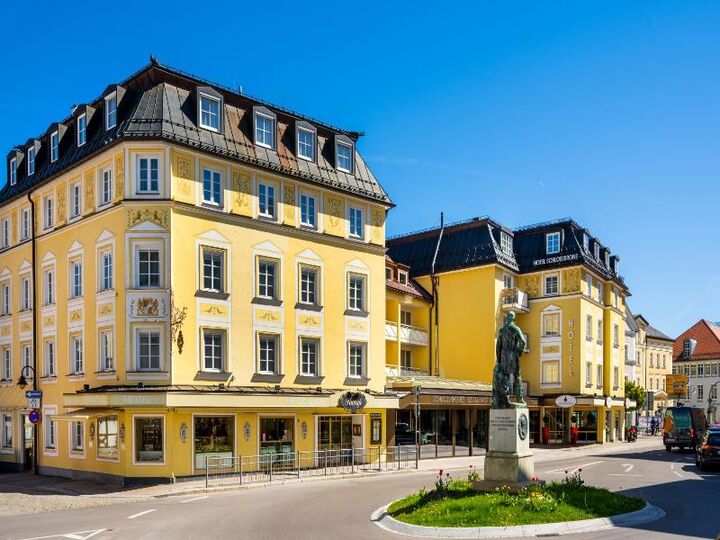 Schlosskrone-i