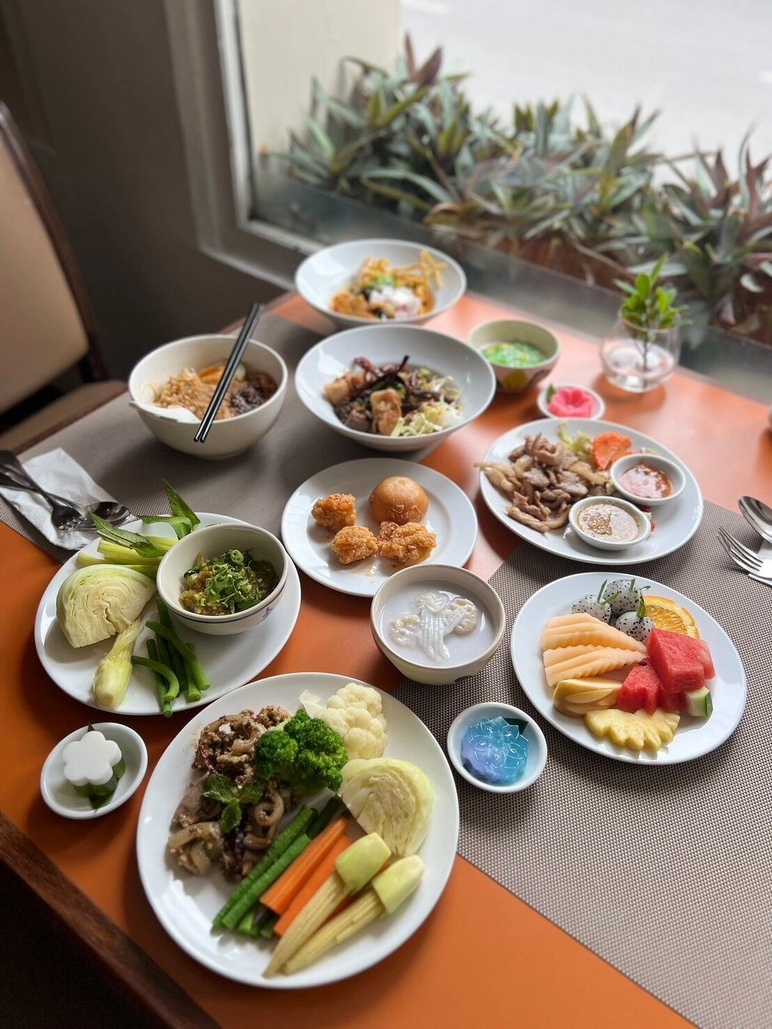[치앙마이] Fueng Fah at Mövenpick Suriwongse Hotel 예약