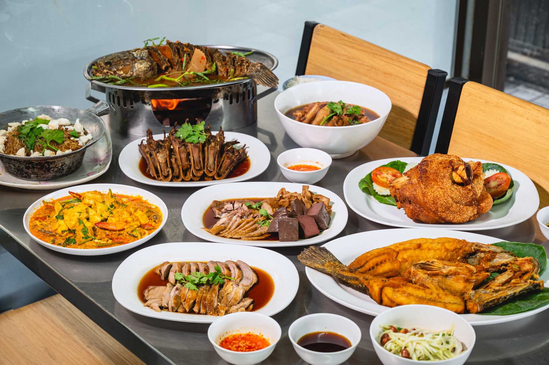 [방콕/랏프라오] 종 펫 파로 왕힌 중식당 + 라임찜농어 세트 예약
