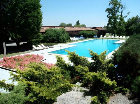 Golf Hotel