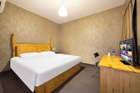 Ease Hotel (Shenyang Changjiang North Street Beiling Park Branch)