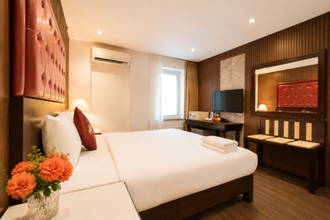 S79 Alley House 90 Tran Nhat Duat