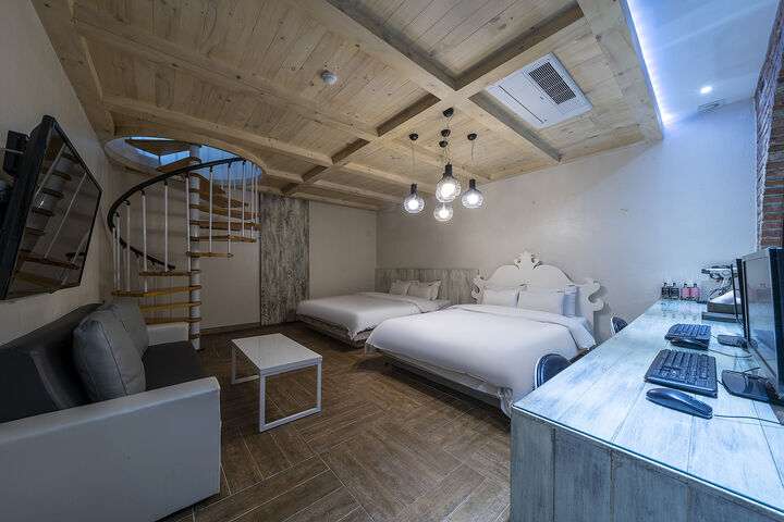 군산 호텔 세인트-i