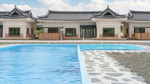 경주 포석정 한옥 풀빌라