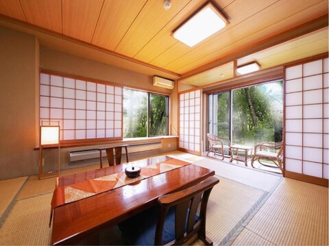 The Hotel Fujiyama