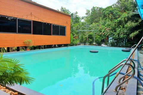 Hideaway Village Homestay