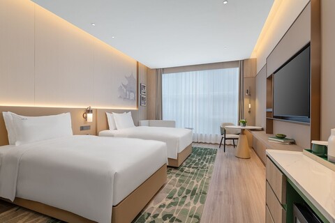 홀리데이 인 지난 천불산 바이 IHG