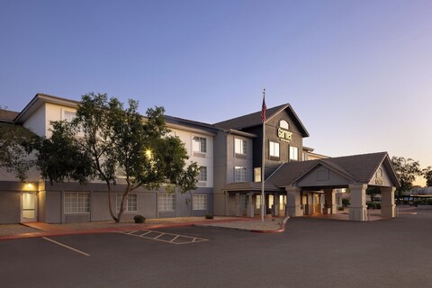 가너 호텔 피닉스 노스웨스트 – 서프라이즈 바이 IHG