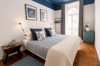 INT Lisbon Suites
