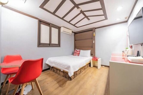 Ritz Sillim