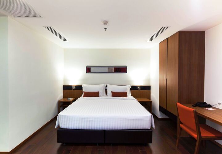 room detail thumbnail 0