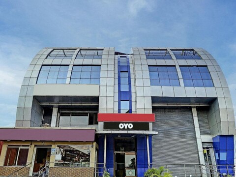 Collection O Madhura Residency