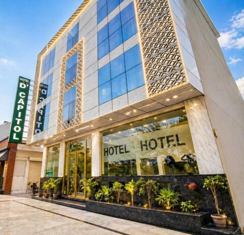 Hotel D'Capitol - IGI Delhi Airport 