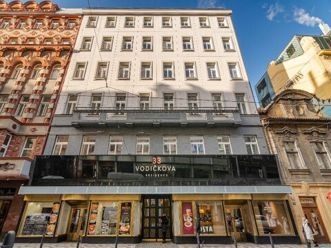 Vodickova Luxury Suites