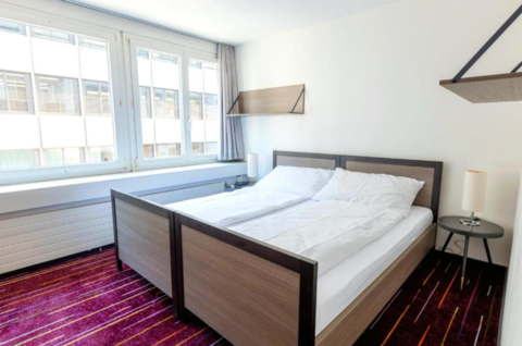 GLANDON Rooms Limelight