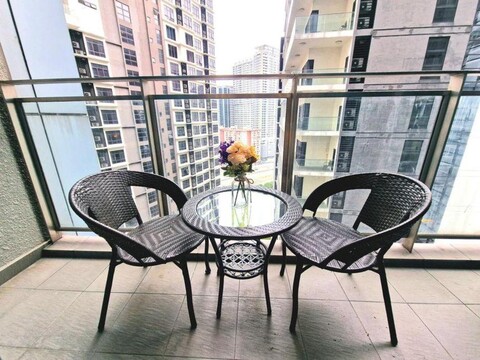 Couple Studio KLCC 5 mins walk @WiFi+Netflix by AA Global