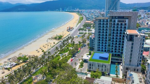 플뢰르 드 리스 호텔 쿠이 논