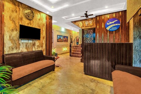 Hotel Runway Near Jaipur Airport 