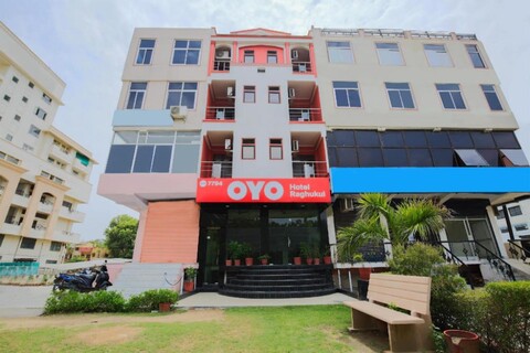 Hotel O Raghukul