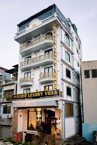 Doris Luxury Hotel