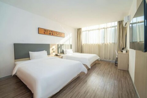 Kaimanguoji Hotel (Shanghai Dongjing Branch)