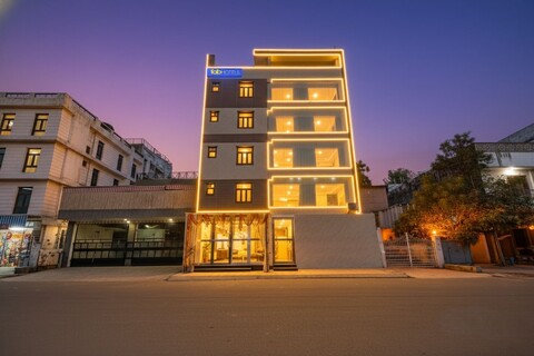 Fabhotel 모나 인터내셔널