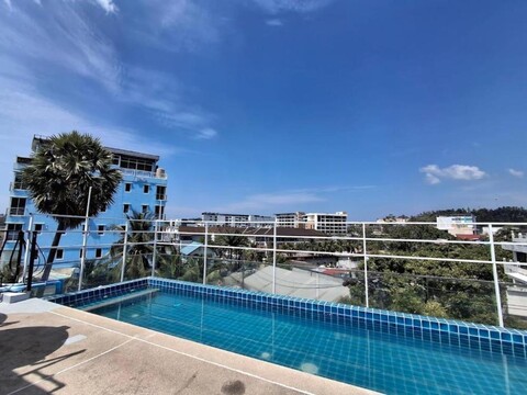 Joyera Kata Beach Hotel