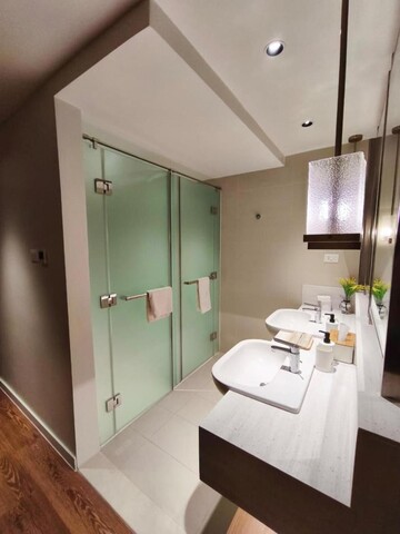 Light Premium Suites, Novotel Acqua near Makati