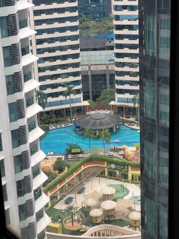 Mercu Summer Suites