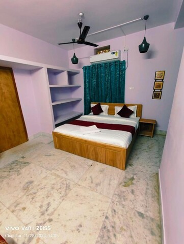 Goroomgo Rail View Guest House Puri
