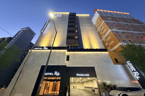 광주 상무 호텔릴(Hotel RIL)