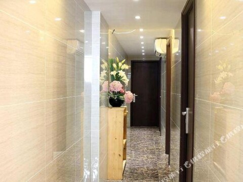 OI SUEN GUESTHOUSE