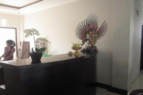 Hotel Warta Dua