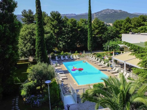 노보텔 마르세유 에스트 포르트 도바뉴