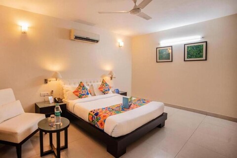 Hotel Anand At Karol Bagh