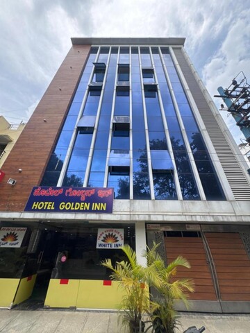 Hotel Golden Inn