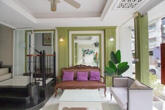 Skutan Inn Sutthisan bkk