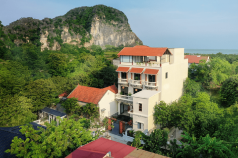 Le Grande Tamcoc Retreat