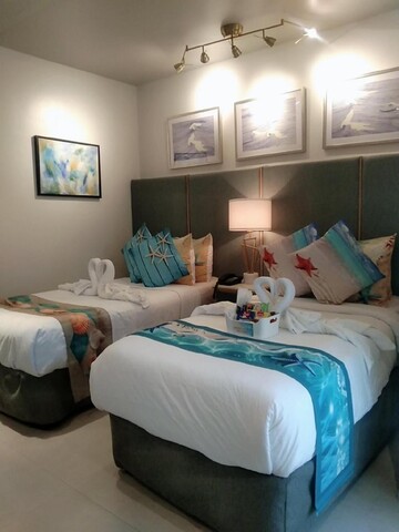 Tambuli Seaside Resort - 2 Twin Bed -Starfish C14M
