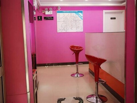 100 Inn (Shanghai Jiangpu Road Metro Station)