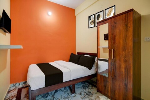 Hotel O Ramachandrapuram formerly known Nataraja Boarding & Lodging