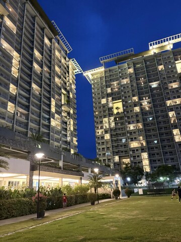 Verdon Parc Davao by Ms. Brent