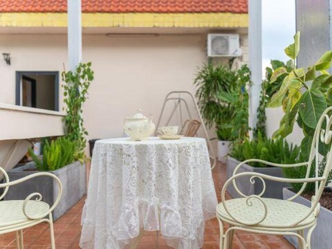 Xiamen Zhongshan story intelligent Guesthouse