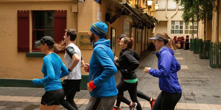 [멜버른] 오전 8시 시작하는 8km 레인웨이 러닝 투어 + 골목 카페 커피-i