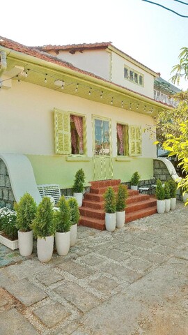 La Petite Maison Fleur
