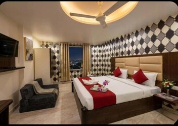 Hotel Amour Delhi Near by International Airport