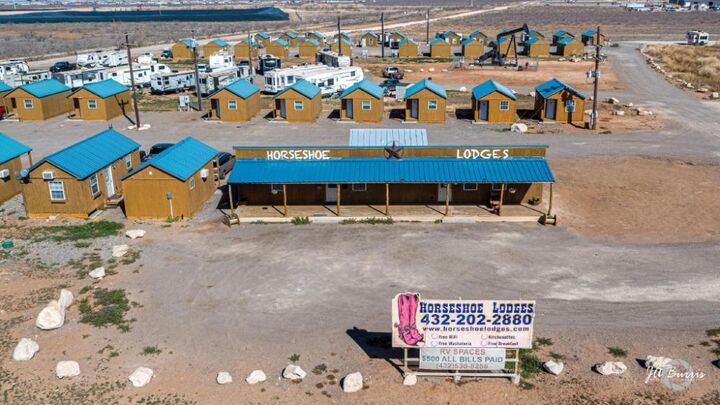 Horseshoe Lodges Cabins & RV Park-i
