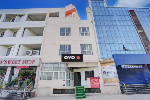 Hotel O Sapphire Palace 3