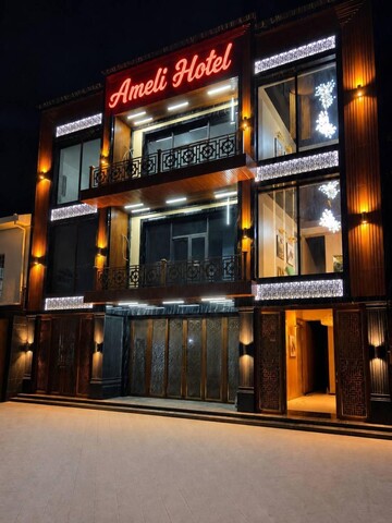 Ameli Hotel